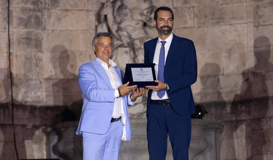 International Fashion Week 2024 a Messina | UNSIC 5 Il presidente Unsic Domenico Mamone a International Fashion Week 2024 e il sindaco di Messina Federico Basile